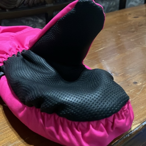 ELECTRIC battery heated WATERPROOF mittens. - Picture 5 of 5